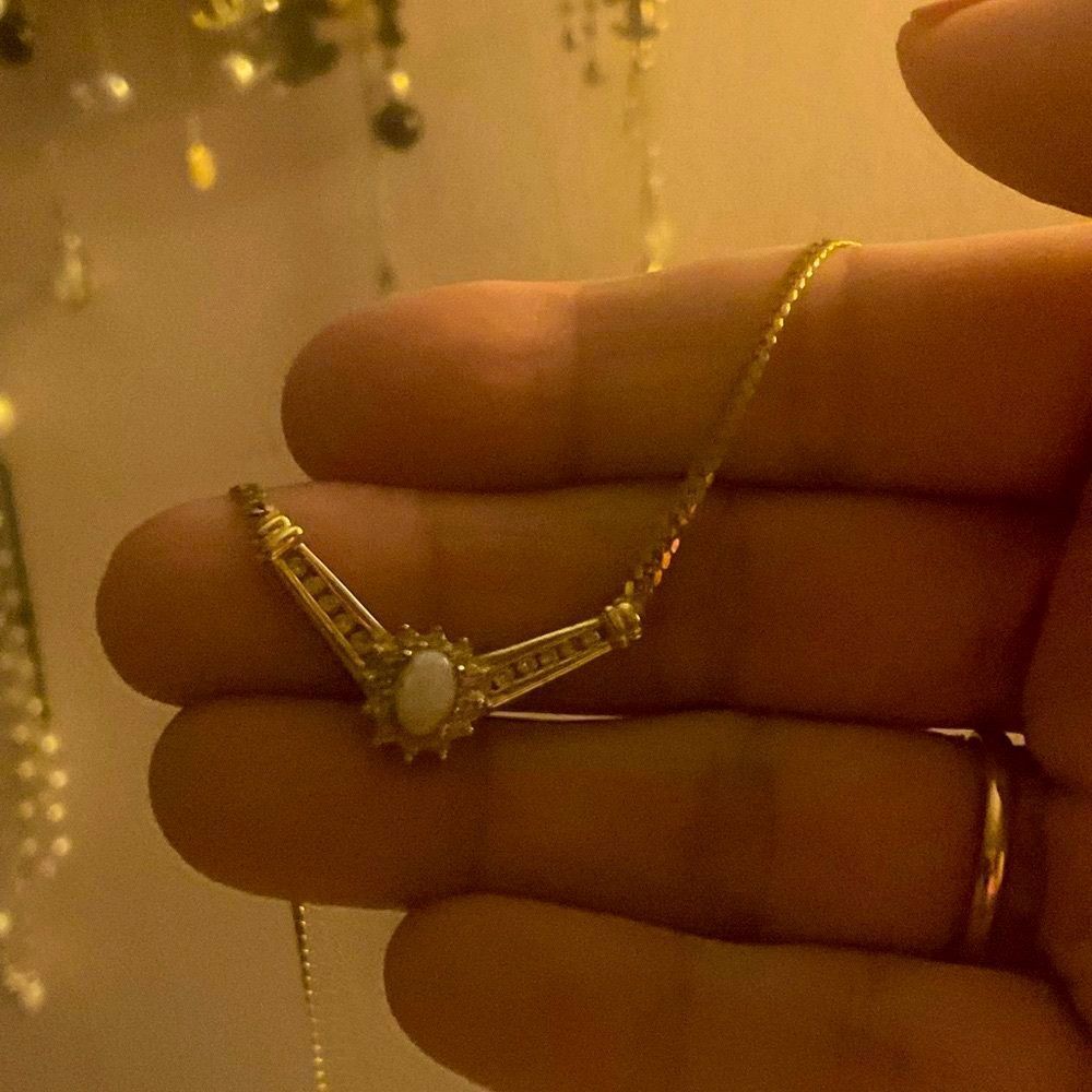 VTG 14k Yellow Gold *RARE* AV Alwand Vahan 🌺Opal🌺Diamond Necklace - Picture 9 of 12